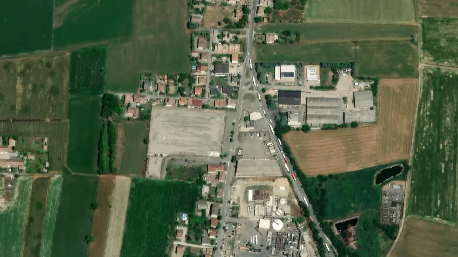 Truck parking lot Secure in Casteggio