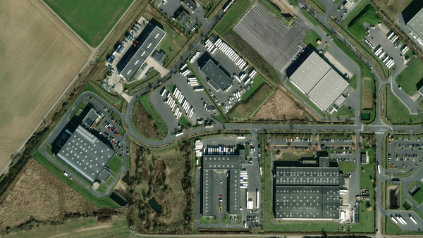 Area di parcheggio per autocarri RBNB TRUCKS Carvin