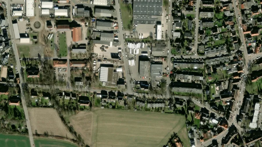 Truck parking lot Hansa Service Hannover in Ronnenberg