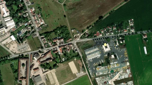 Parkareal Park Airport CDG in Thieux