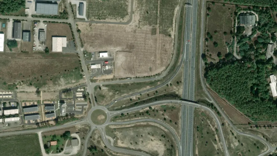 Parkareal Certas Energy France in Saint-Geours-de-Maremne