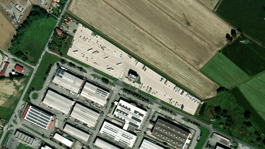 Parking dla ciężarówek Graglia SRL w Settimo Torinese