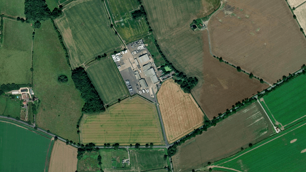 Area di parcheggio per autocarri Mitchell Potatoes Ltd. Rugby