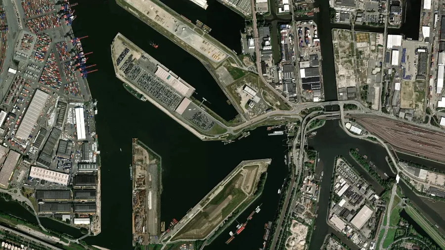 Місце для паркування вантажівок Cruise Center Steinwerder в Hamburg