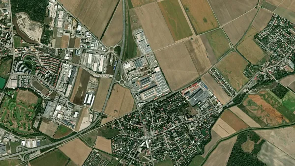 Truck parking lot Gebrüder Weiss in Maria-Lanzendorf