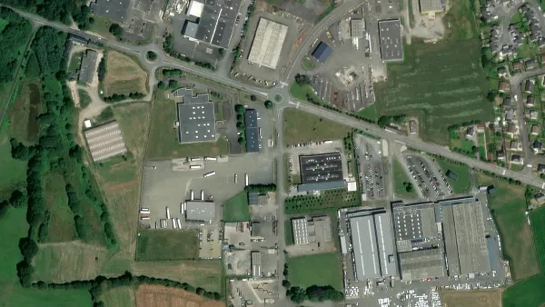 Parkareal Transports Roche in Gorron