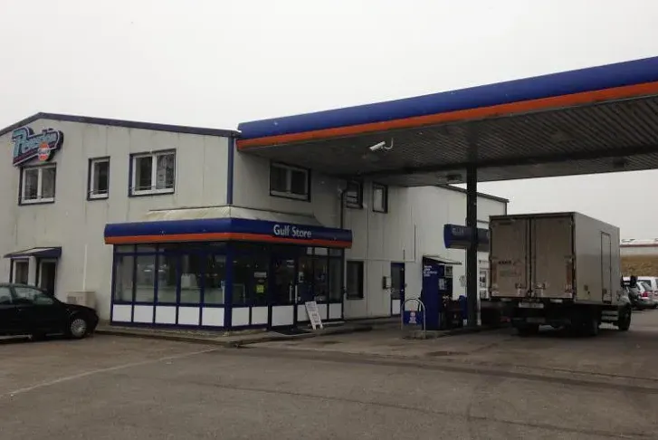 Parkareal GULF Autohof in Jarmen