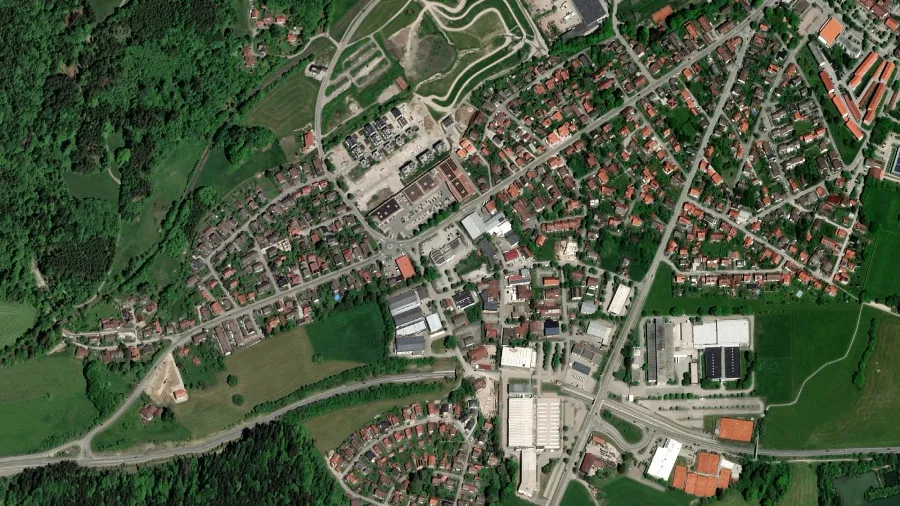 Parkovi&scaron;tě pro n&aacute;kladn&iacute; automobily v Pei&szlig;enberg