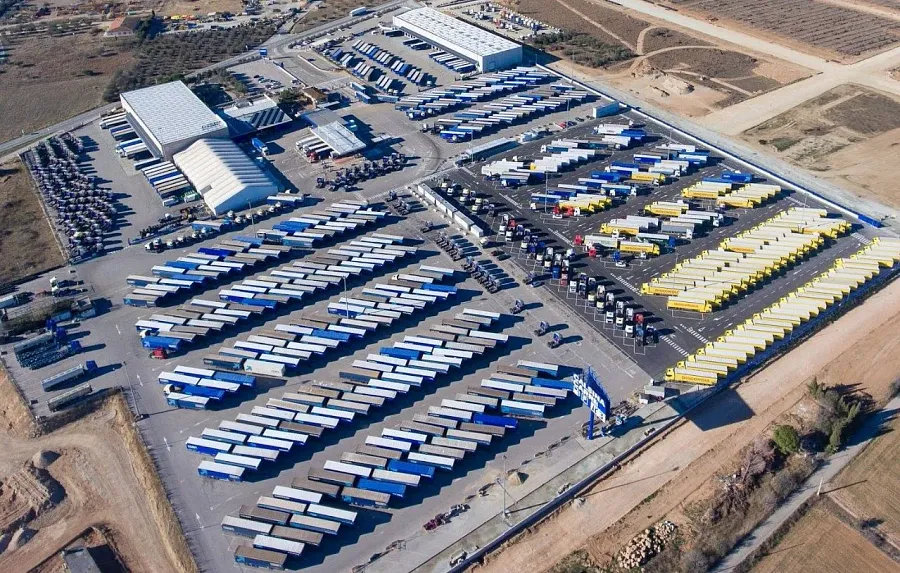 Parkoviště pro nákladní automobily Calsina Carre Spain in Pont de Molins