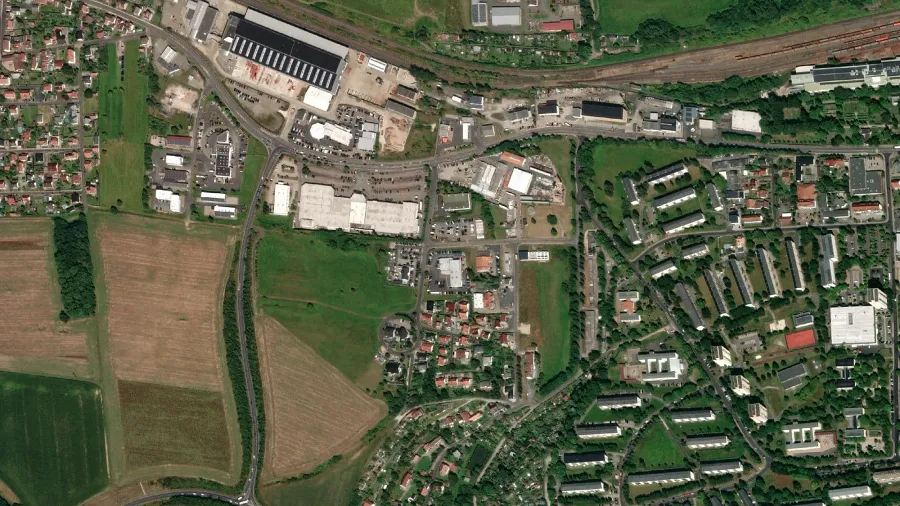 Zona de parcare pentru camioane Autohaus Schrön în Bad Salzungen