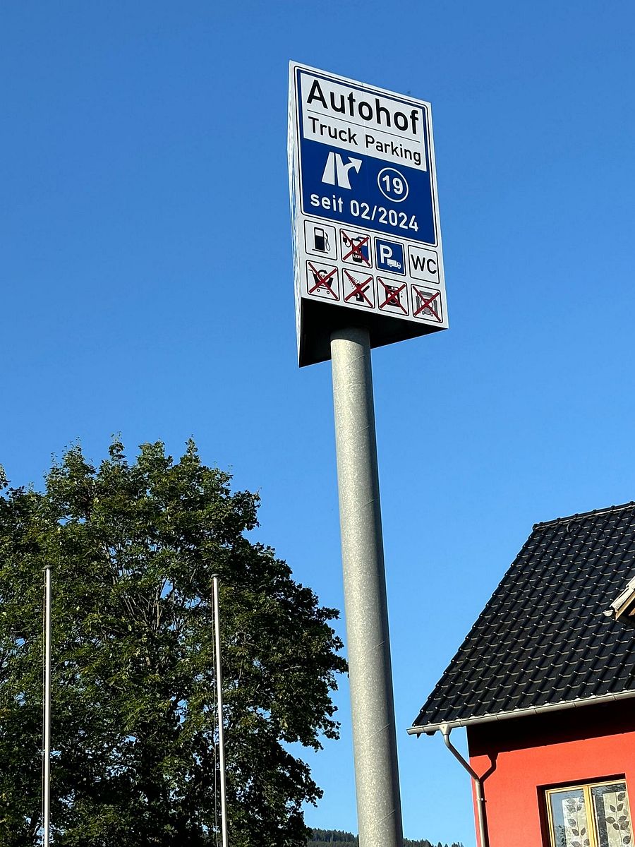 Area di parcheggio per autocarri Lomo Autohof Zella-Mehlis