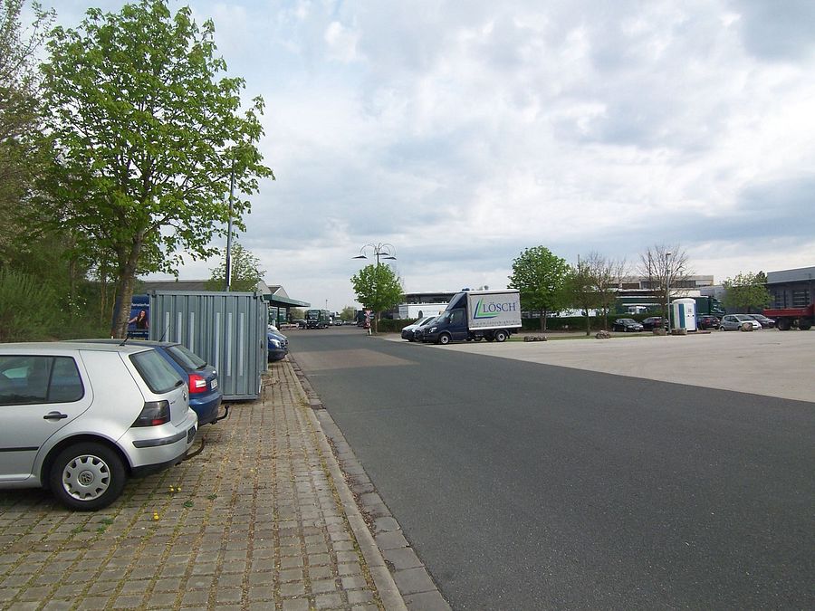 Parkoviště pro nákladní automobily Autohaus Oppel in Ansbach