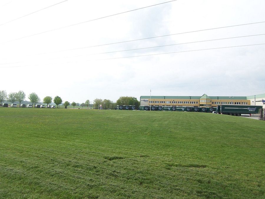 Parkoviště pro nákladní automobily Autohaus Oppel in Ansbach