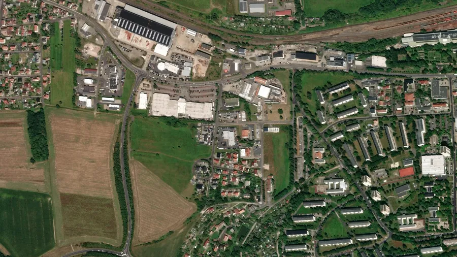 Parkareal Autohaus Schr&ouml;n in Bad Salzungen