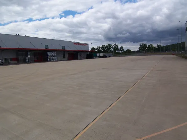 Area di parcheggio per autocarri Alrep Group Speditionshof Mutterstadt