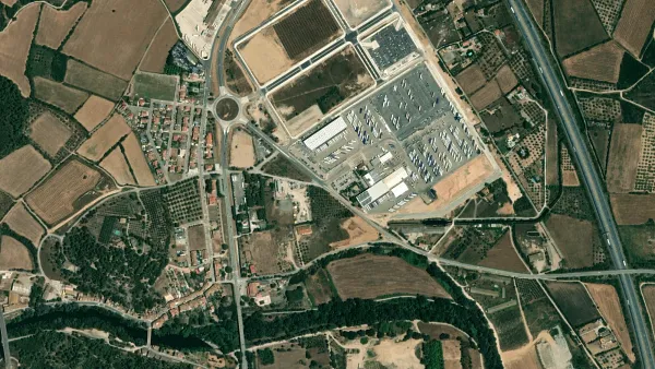 Zona de parcare pentru camioane Calsina Carre Spain &icirc;n Pont de Molins