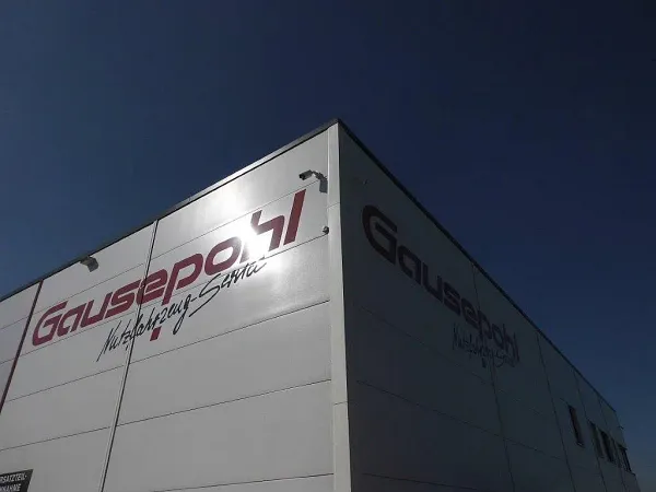 Parkareal Nutzfahrzeug Service Firmenhof in Neuenkirchen-Vörden