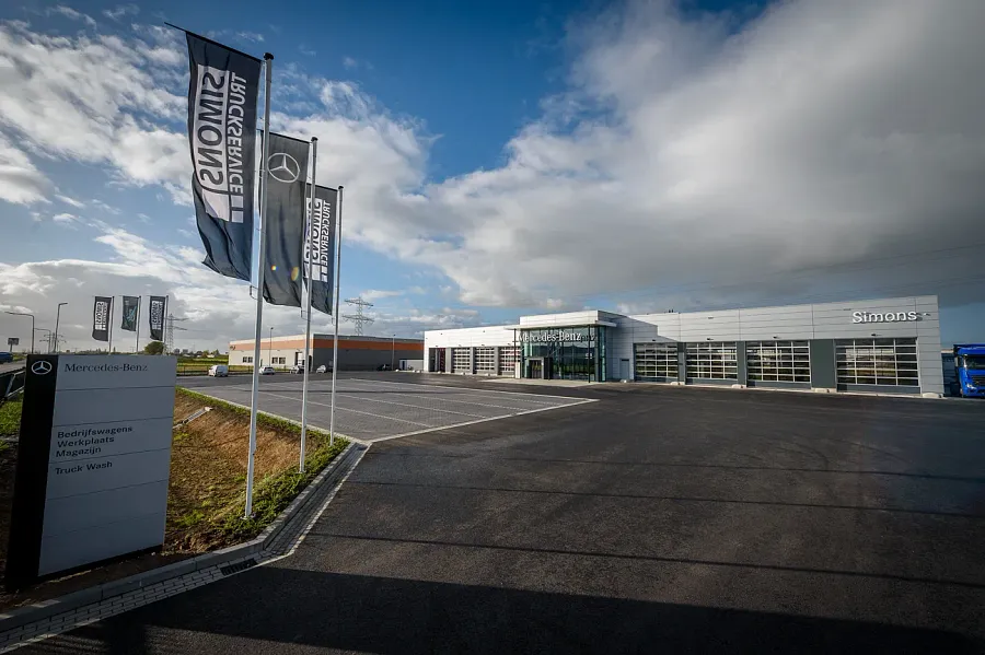 Truck parking lot NL Parkplatz B C 6101 WR in Echt