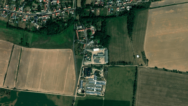 Area di parcheggio per autocarri MMT Logistik Lübars Betriebshof Möckern
