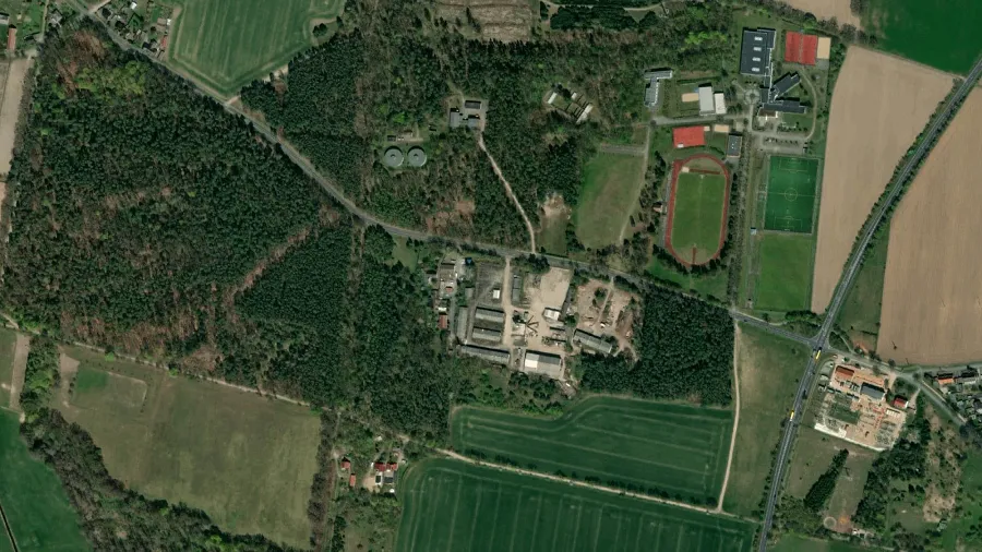 Tehergépkocsi parkoló Osterburg (Altmark)