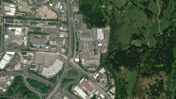 Parkareal Lomo Autohof in Zella-Mehlis