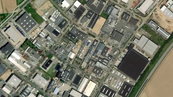 Truck parking lot NL Parkplatz A 6101 XD in Echt