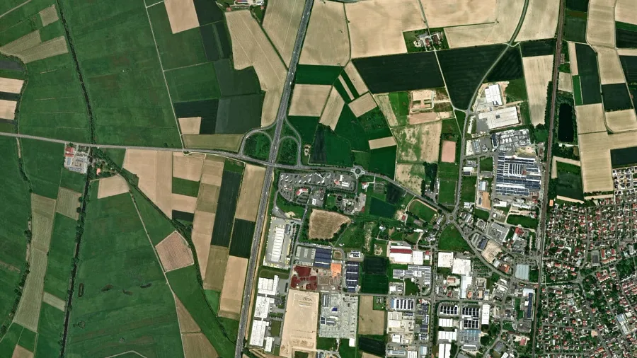 Parking dla ciężar&oacute;wek Europa Park Rasthof Autohof w Herbolzheim