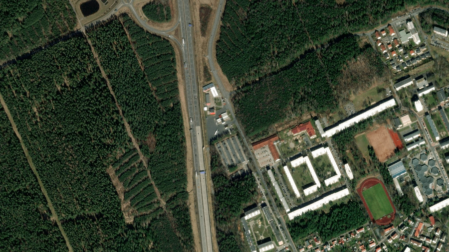 Parkareal Shell Tankstelle in Bad Klosterlausnitz